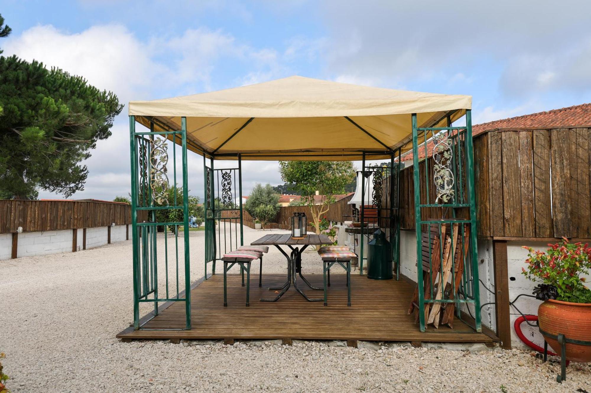 Villa Renovated Wine Press House - With Pool Porto de Mós Esterno foto