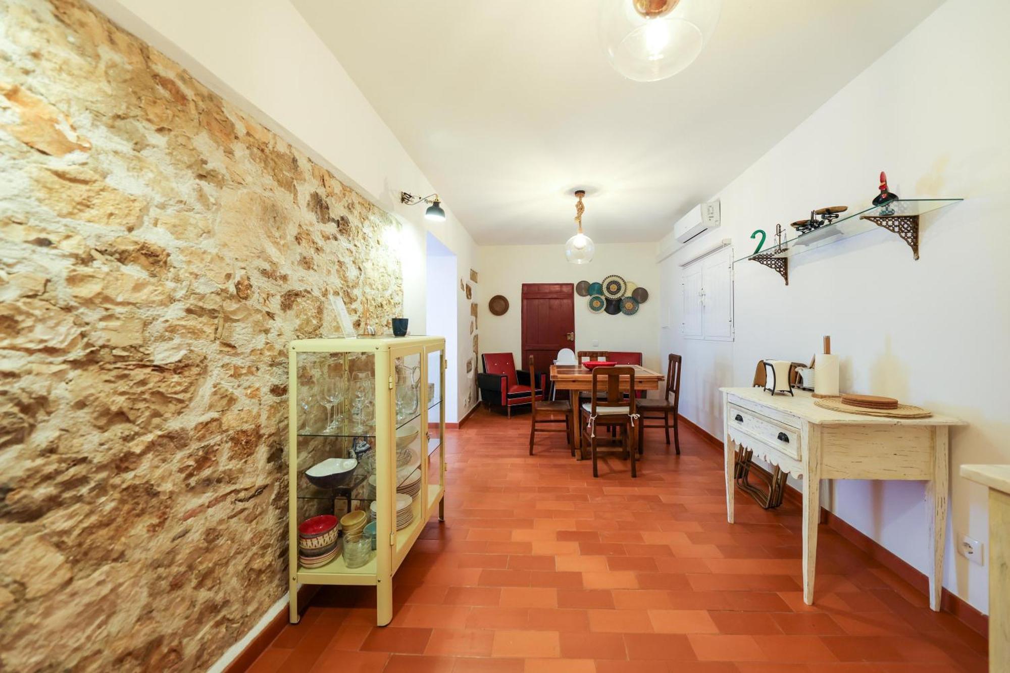 Villa Renovated Wine Press House - With Pool Porto de Mós Esterno foto