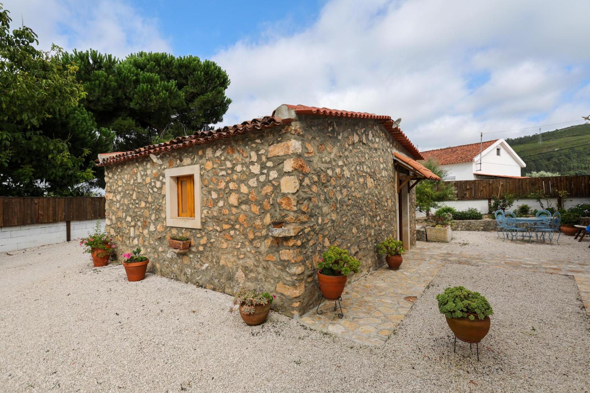 Villa Renovated Wine Press House - With Pool Porto de Mós Esterno foto